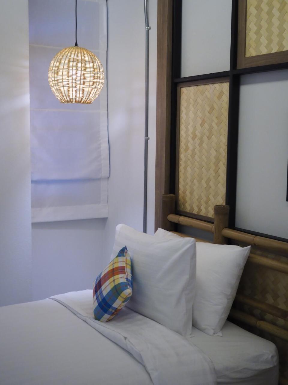 Luck Esan Loft Hotel Ubon Ratchathani Exterior photo