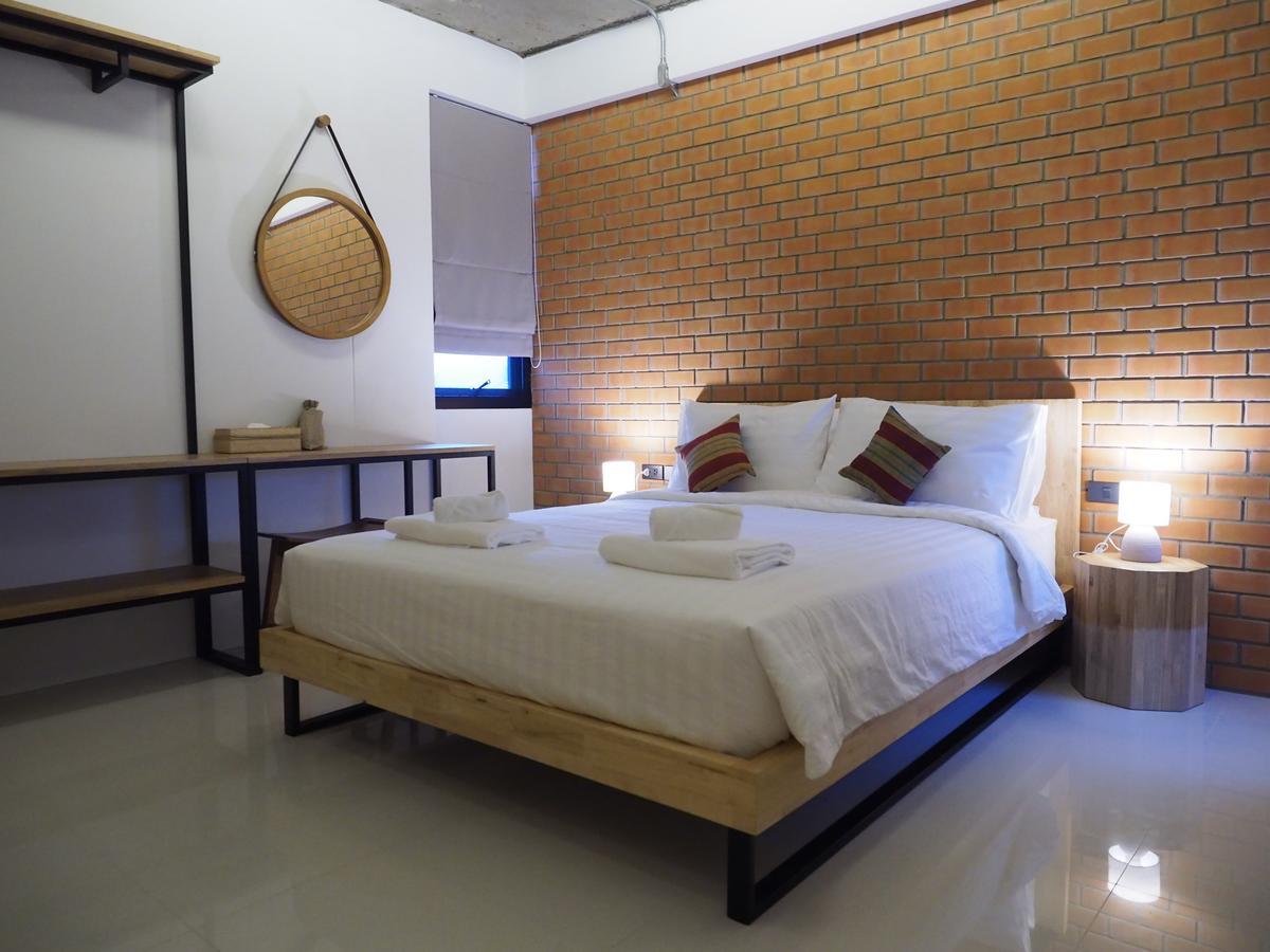 Luck Esan Loft Hotel Ubon Ratchathani Exterior photo