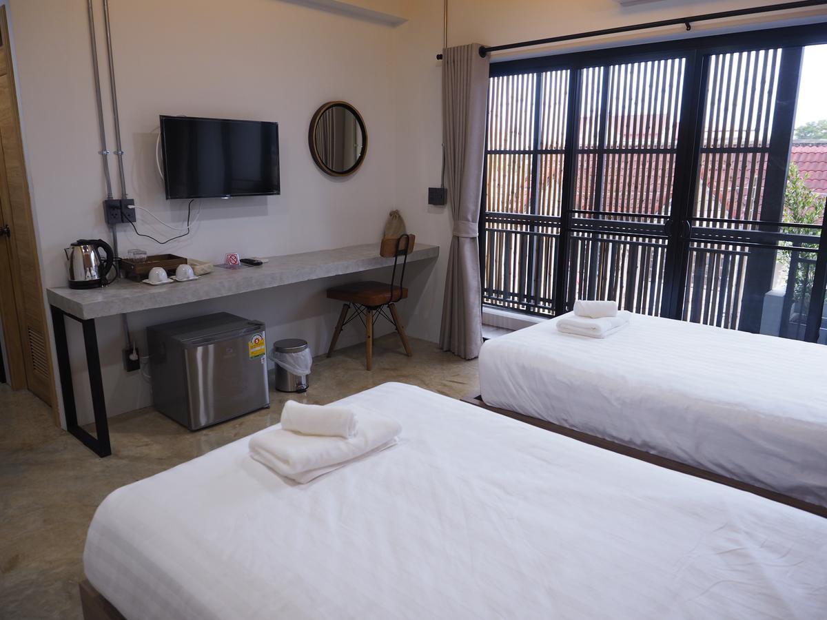 Luck Esan Loft Hotel Ubon Ratchathani Exterior photo