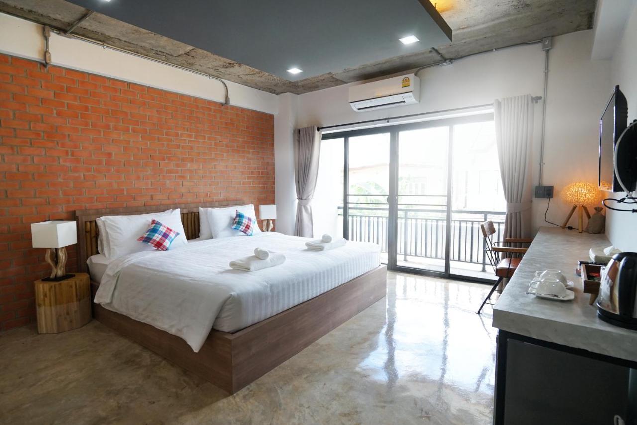 Luck Esan Loft Hotel Ubon Ratchathani Exterior photo
